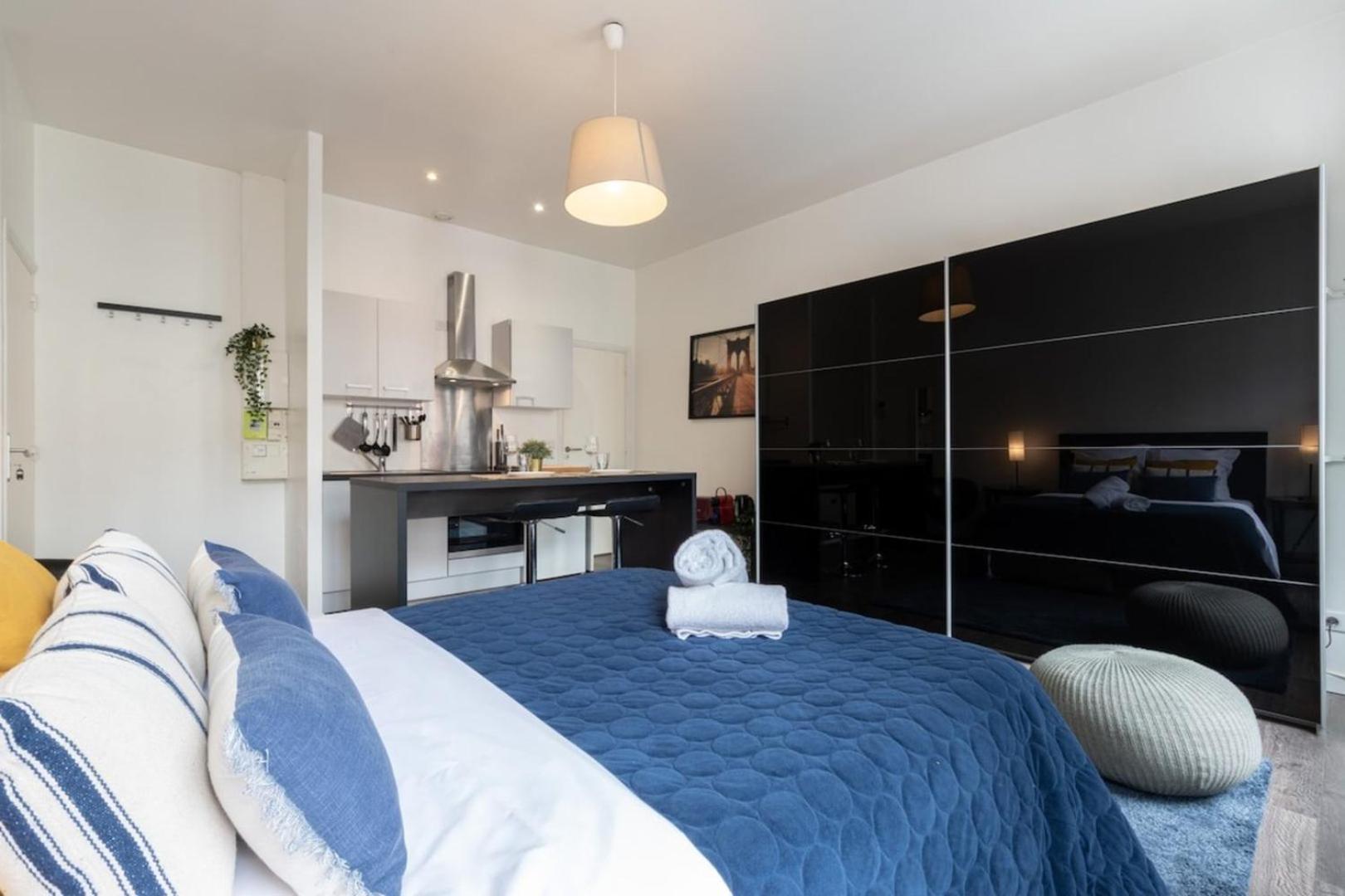 Vieux Lille - Large Modern And Functional Studio Екстер'єр фото